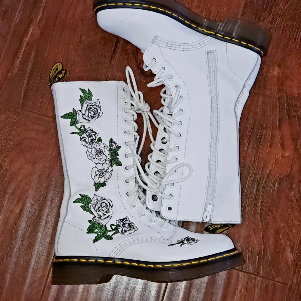 Womens Sz 5 White DR.MARTENS 1914 VONDA LEATHER MID CALF BOOTS